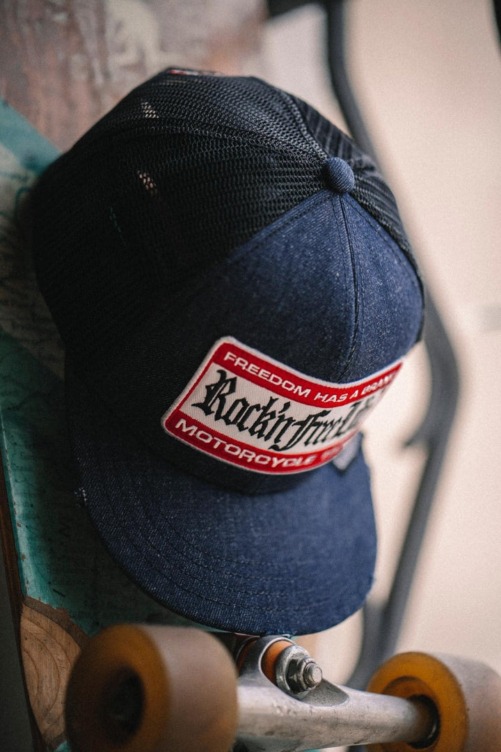 ALONE SNAPBACK - SMALL SIZE