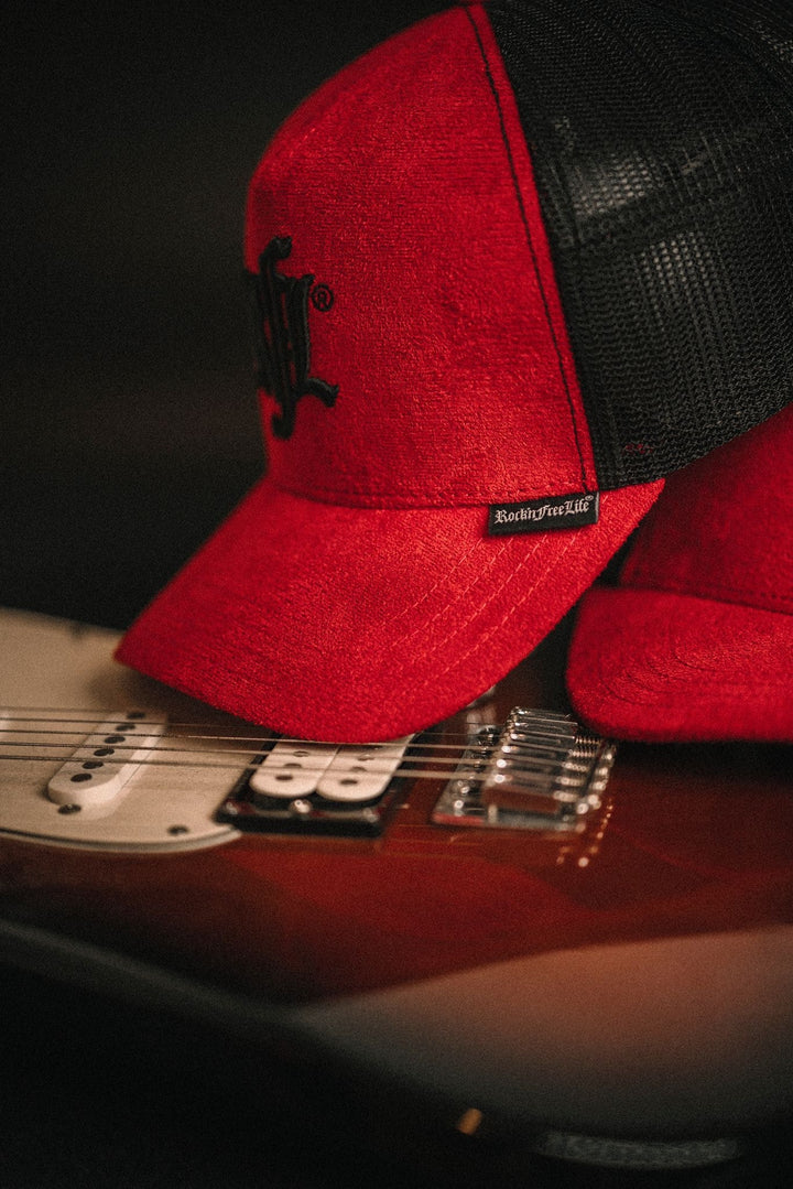 N°225 - RED MORNING