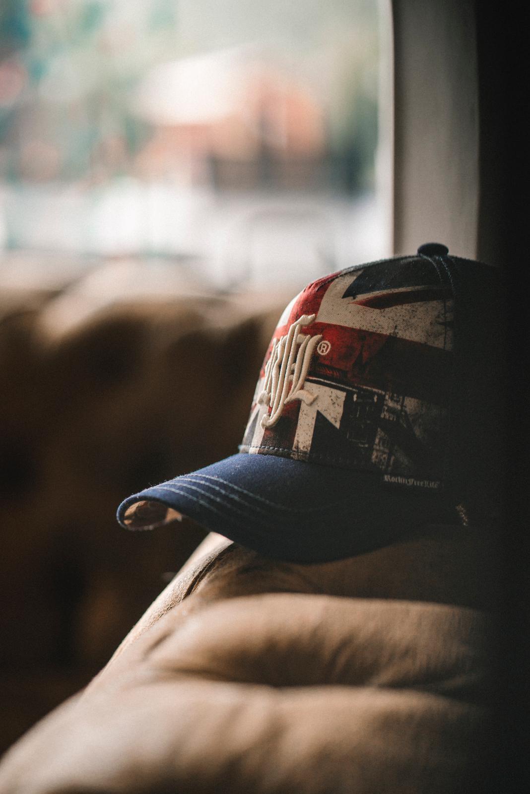 N°220 - TOWER BRIDGE