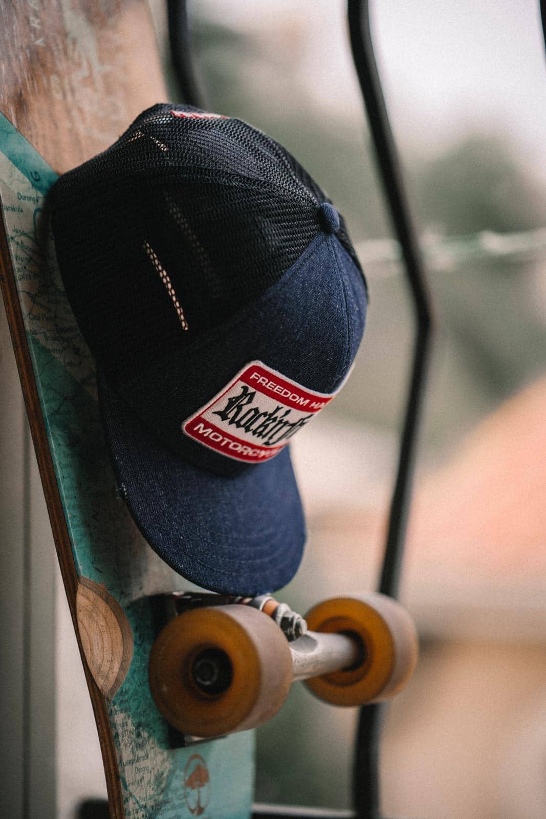 ALONE SNAPBACK - SMALL SIZE