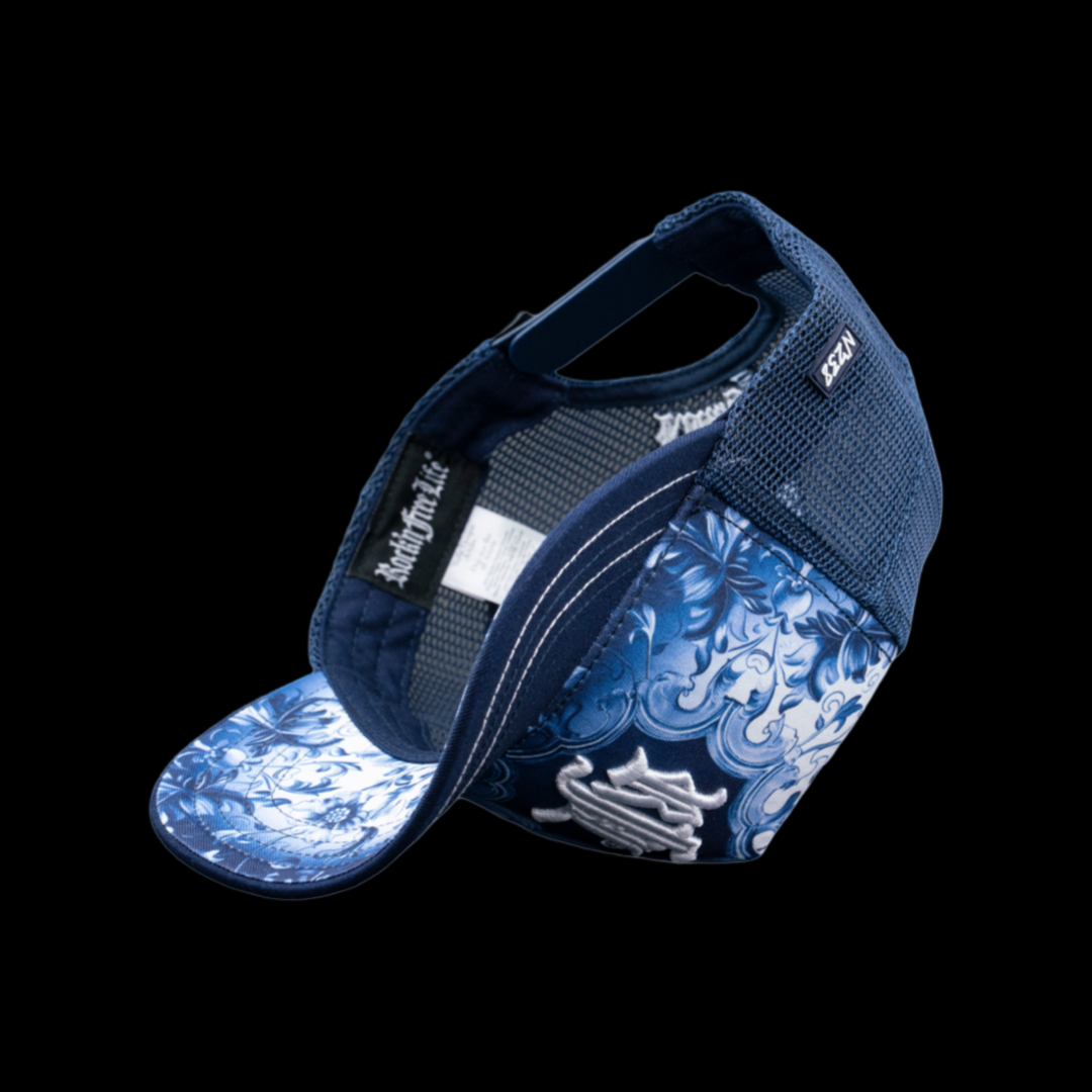N°238 - PORCELAIN