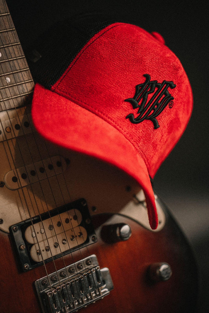 N°225 - RED MORNING