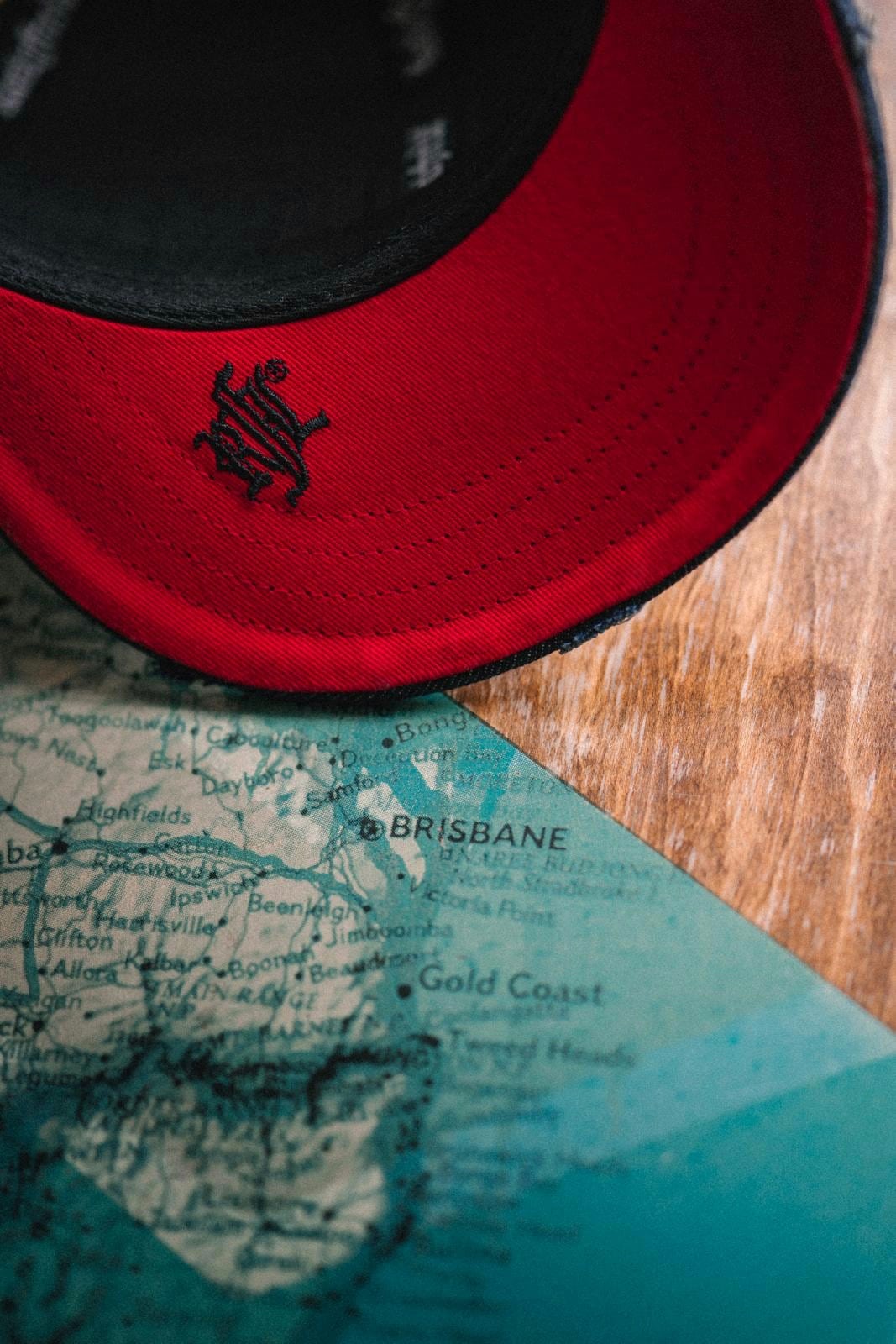 ALONE SNAPBACK - SMALL SIZE