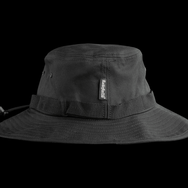 BLACK HAT